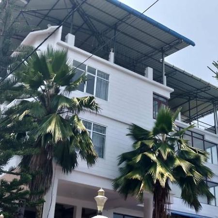 Hotel Mainak ميناء بلير المظهر الخارجي الصورة